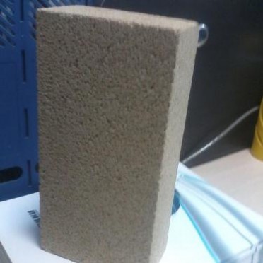 供應0.8/1.0高鋁聚輕保溫磚，高鋁保溫磚使用溫度1200度