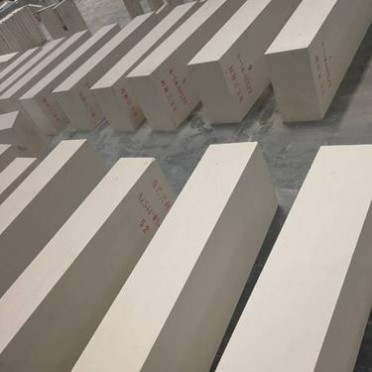 廠家供應電熔鋯剛玉磚馬蹄焰玻璃窯爐強度大