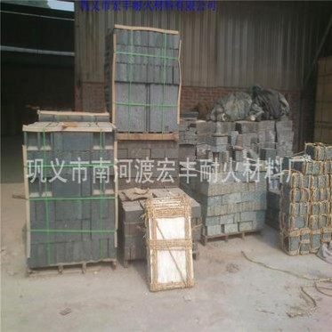 80含量碳化硅磚現貨供應 生產異型規格碳化硅磚宏豐耐材