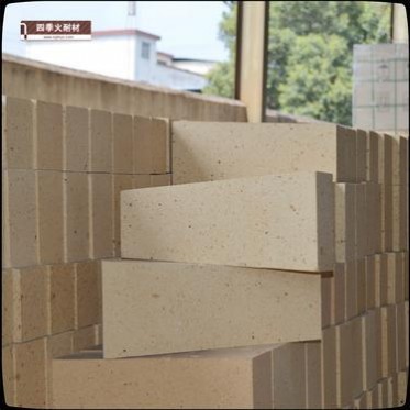 四季火耐材廠硅鋁質耐火磚   高鋁磚 粘土磚 輕質磚  硅磚等 焦爐，高爐**耐火磚