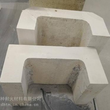 廠家供應電熔鋯剛玉磚優質耐火材料耐沖刷